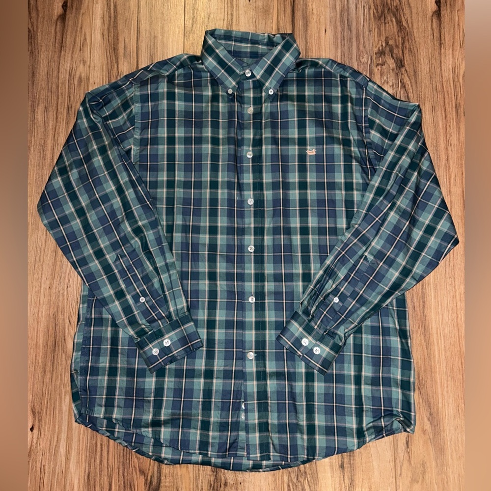 ONLY WORN ONCE Long sleeve Southern Marsh Button Down Shirt Large